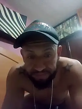 pineda1689 online show from 01/29/25, 07:25