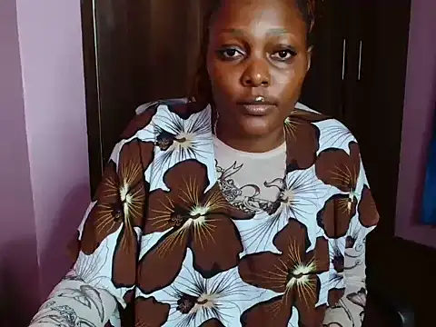 Snapshot of massive_squirts chatting on 11/05/25, 11:27 massive squirts online show from 11/05/25, 11:27