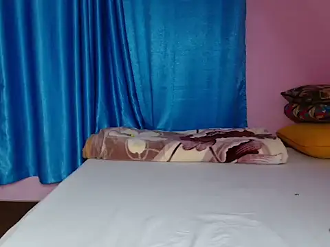 Snapshot of massive_squirts chatting on 11/11/25, 03:12 massive squirts online show from 11/11/25, 03:12