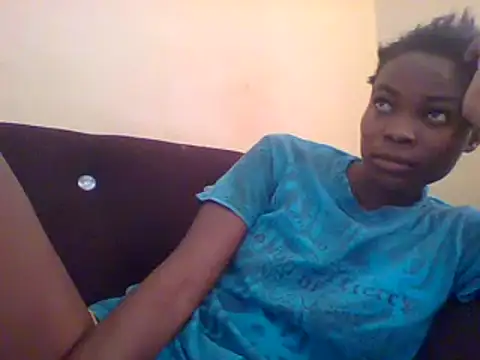 sexxyqueenn22 online show from 12/17/24, 10:01