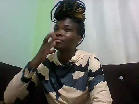 sexxyqueenn22 online show from 10/23/25, 05:12