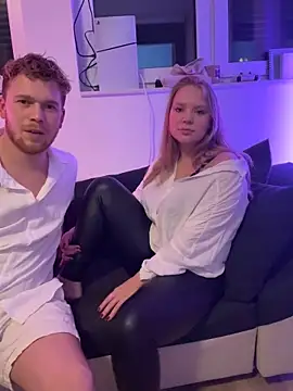 Snapshot of NickyGold_Official chatting on 01/07/25, 09:14 NickyGold Official online show from 01/07/25, 09:14