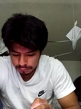 Snapshot of MynameisPaco chatting on 10/29/25, 01:08 MynameisPaco online show from 10/29/25, 01:08