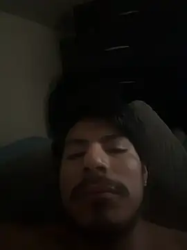 Snapshot of MynameisPaco chatting on 11/02/25, 08:22 MynameisPaco online show from 11/02/25, 08:22