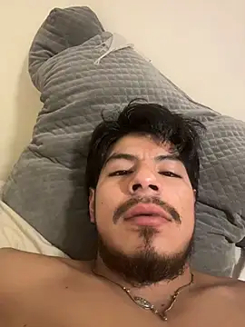 Snapshot of MynameisPaco chatting on 11/25/25, 01:38 MynameisPaco online show from 11/25/25, 01:38