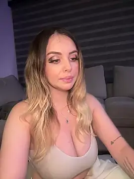 Alirawrz online show from 03/08/25, 12:11