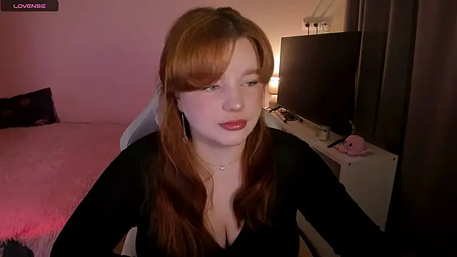 Snapshot of _Lisa_x chatting on 12/01/24, 04:29 Lisa x online show from 12/01/24, 04:29