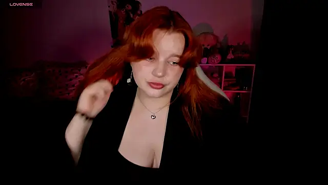 Snapshot of _Lisa_x chatting on 10/01/25, 04:46 Lisa x online show from 10/01/25, 04:46