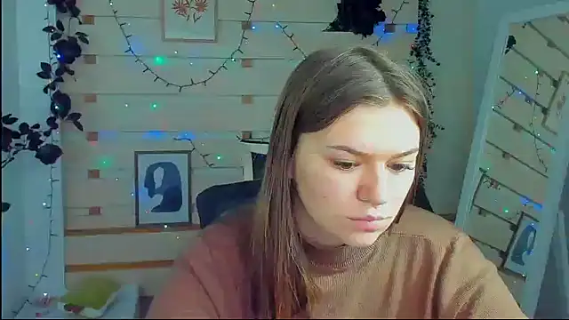 Snapshot of Josephine_Kiss chatting on 04/19/26, 06:35 Josephine Kiss online show from 04/19/26, 06:35