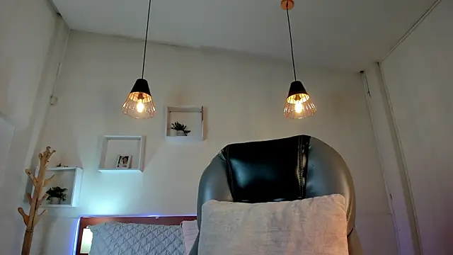 Jayden Jonnes online show from 04/18/26, 11:47