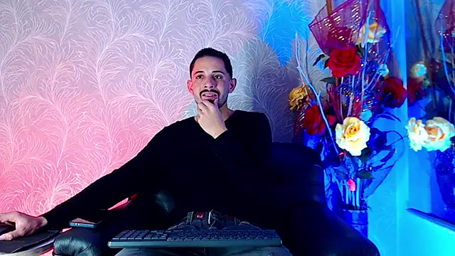 Erick Wall online show from 01/13/26, 02:39