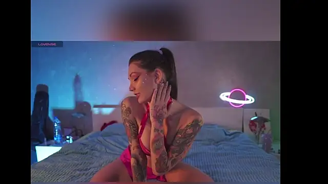 Lady3Holes online show from 07/08/26, 05:17
