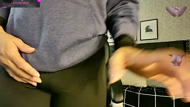 sussy  stone online show from 01/03/25, 12:41