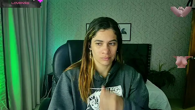 sussy  stone online show from 01/14/25, 12:14