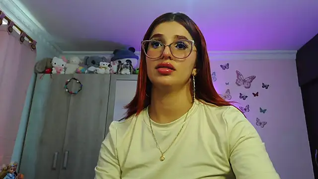 caroline jonson online show from 05/15/26, 04:14