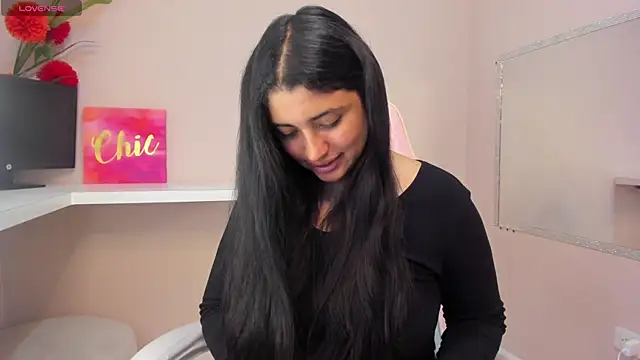 Danna 777  online show from 12/28/24, 11:48