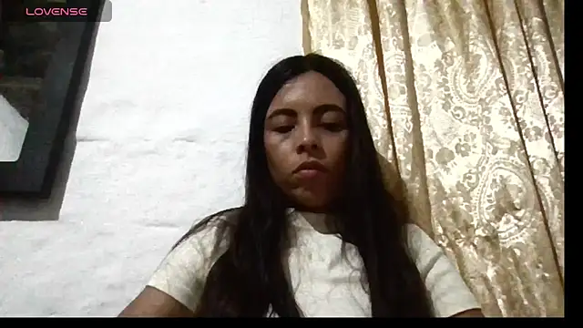 Snapshot of stefany_sexxx chatting on 12/23/24, 12:03 stefany sexxx online show from 12/23/24, 12:03