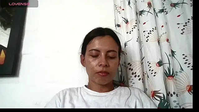 Snapshot of stefany_sexxx chatting on 01/15/25, 06:51 stefany sexxx online show from 01/15/25, 06:51