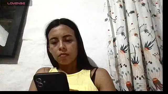 Snapshot of stefany_sexxx chatting on 01/18/25, 02:47 stefany sexxx online show from 01/18/25, 02:47