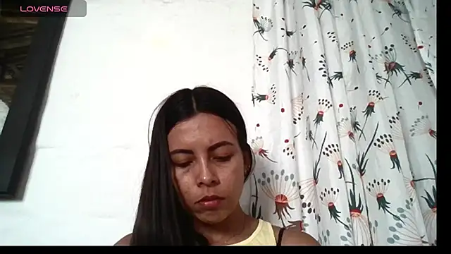 Snapshot of stefany_sexxx chatting on 01/18/25, 09:02 stefany sexxx online show from 01/18/25, 09:02