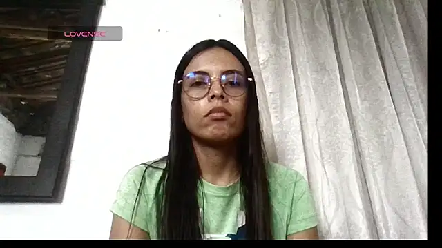 Snapshot of stefany_sexxx chatting on 03/15/25, 09:05 stefany sexxx online show from 03/15/25, 09:05