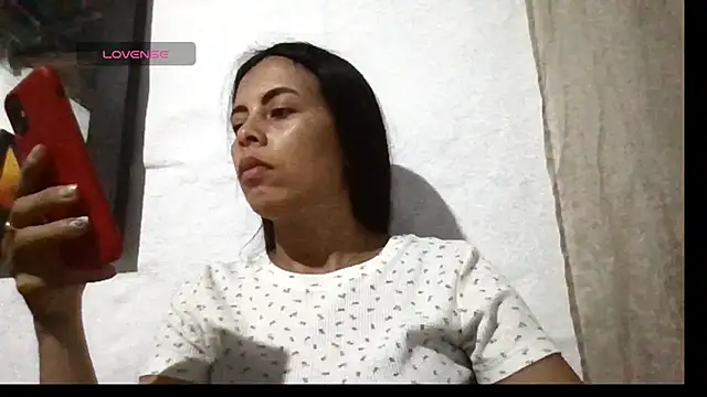 Snapshot of stefany_sexxx chatting on 10/06/25, 11:02 stefany sexxx online show from 10/06/25, 11:02