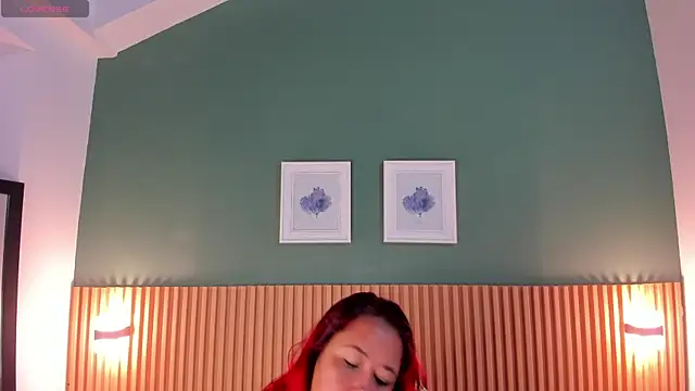  anavictoria  online show from 01/18/25, 12:47