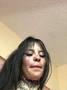 Tifanny Sweett online show from 04/01/26, 01:41