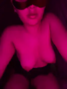 Snapshot of Saraaaaaaxnx chatting on 03/03/26, 05:13 Saraaaaaaxnx online show from 03/03/26, 05:13