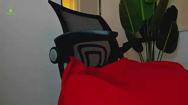 Snapshot of Whitney_Svonn chatting on 01/23/25, 03:32 Whitney Svonn online show from 01/23/25, 03:32