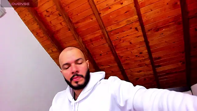 Tom Bailey online show from 03/22/26, 12:52