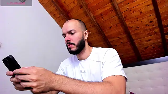 Tom Bailey online show from 03/24/26, 12:54