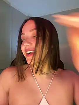 MisFrekcles  online show from 02/01/25, 09:32