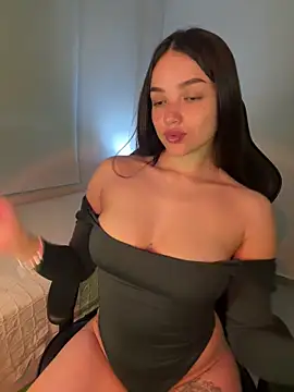 MisFrekcles  online show from 03/21/25, 09:23