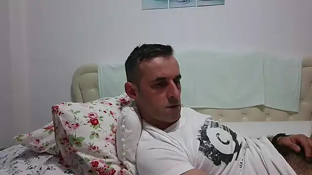 Snapshot of stevenpit chatting on 01/31/25, 08:43 stevenpit online show from 01/31/25, 08:43