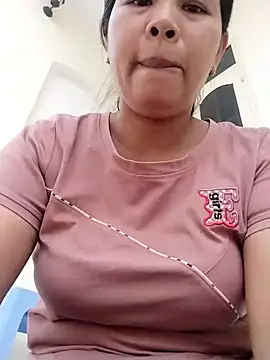 Lanyingxin18 online show from 12/22/24, 08:49