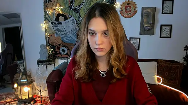 LolaLemona online show from 12/07/24, 09:28