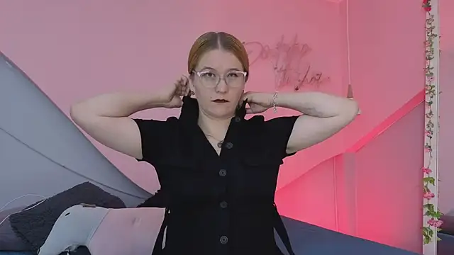 AllisonRoberts  online show from 04/17/26, 11:24