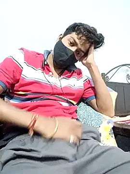 Snapshot of hotvarunrita chatting on 10/25/25, 09:06 hotvarunrita online show from 10/25/25, 09:06