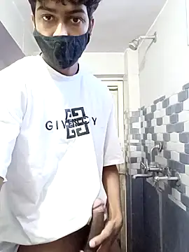 Snapshot of hotvarunrita chatting on 11/03/25, 03:19 hotvarunrita online show from 11/03/25, 03:19