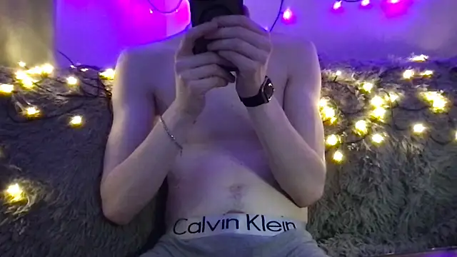 max o max42 online show from 02/24/25, 09:20