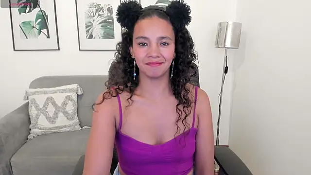 leslyflorez online show from 02/19/25, 12:14