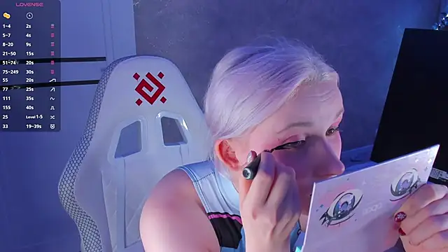 Snapshot of SweeteRose_Royce chatting on 01/09/25, 03:34 SweeteRose Royce online show from 01/09/25, 03:34