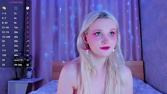 Snapshot of SweeteRose_Royce chatting on 02/10/25, 05:19 SweeteRose Royce online show from 02/10/25, 05:19