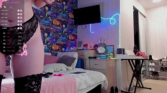 SweeteRose Royce online show from 11/22/25, 05:56