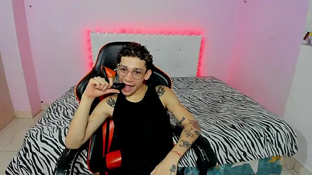 mateodeamjo online show from 10/20/25, 11:49