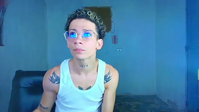 Snapshot of mateodeamjo chatting on 02/22/26, 12:23 mateodeamjo online show from 02/22/26, 12:23