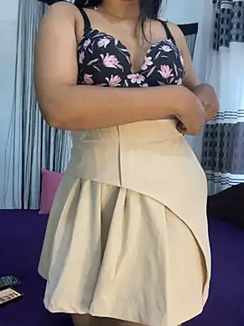 Snapshot of Angel_Zaara chatting on 02/10/25, 03:35 Angel Zaara online show from 02/10/25, 03:35