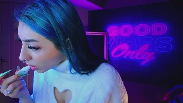 AriaVoss online show from 12/27/24, 08:39