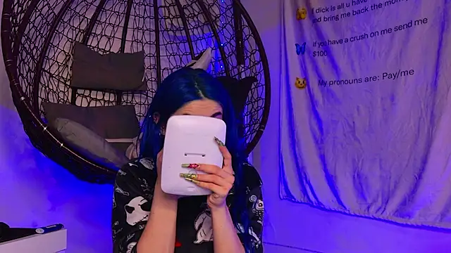 AriaVoss online show from 04/04/26, 08:39